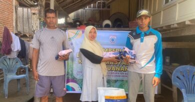 Foto: Penyaluran Bibit Jagung Oleh Pemdes Tua Nanga.