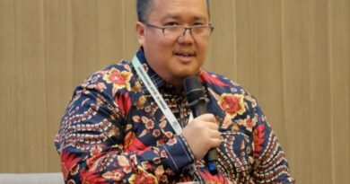 Foto: Kepala Dikes KSB, dr Carlof