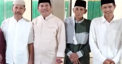 Foto: Plt Camat Sekongkang, H. Abdul Muthalib, S.Pd., MM (dok. Media KSB)