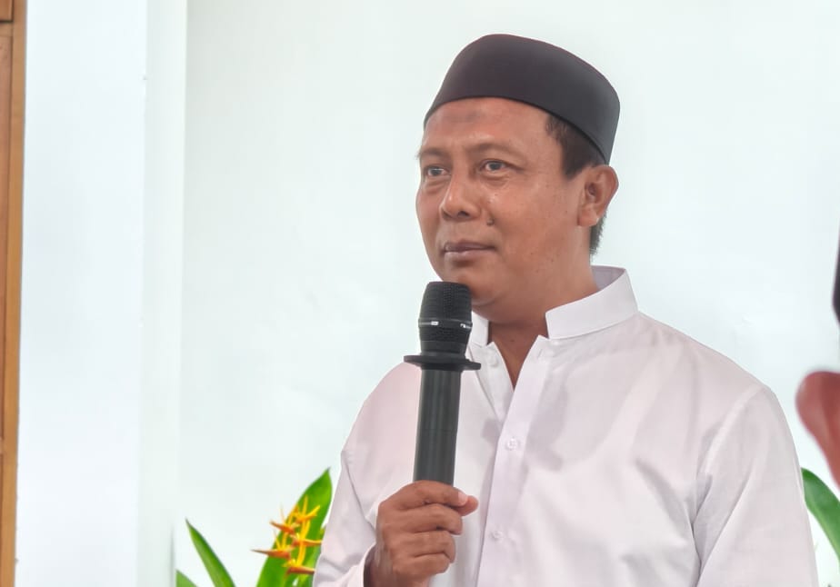 Foto: Bupati KSB, H. Amar Nurmansyah saat berbuka bersama dengan insan pers Sumbawa Barat