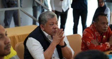 Foto: Wamen PKP Fahri Hamzah saat berkunjung ke AMMAN