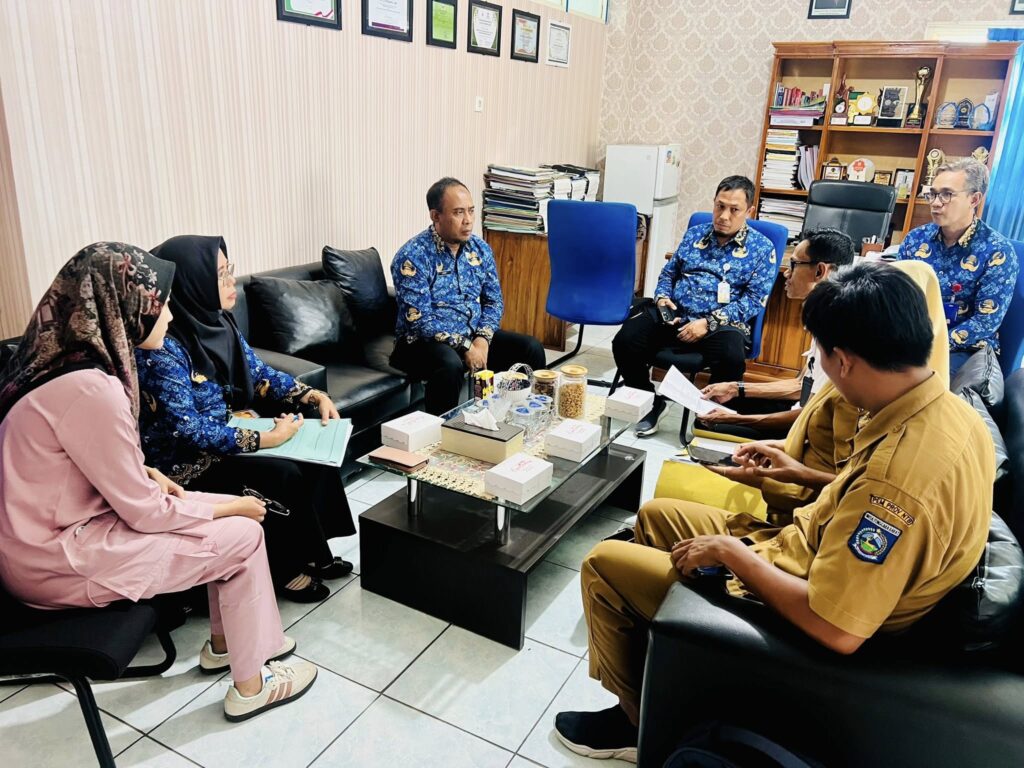 Foto: kunjungan resmi dari UPTD Balai Pengawasan Ketenagakerjaan dan K3 Pulau Sumbawa ke RSUD Asy-Syifa’ Sumbawa Barat 