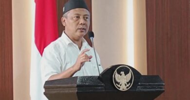 Foto: Bupati KSB, H. Amar Nurmansyah