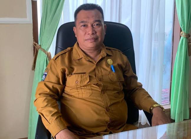 Foto: Kepala Desa Poto Tano, Adi Muliadi, S.Pd.I.