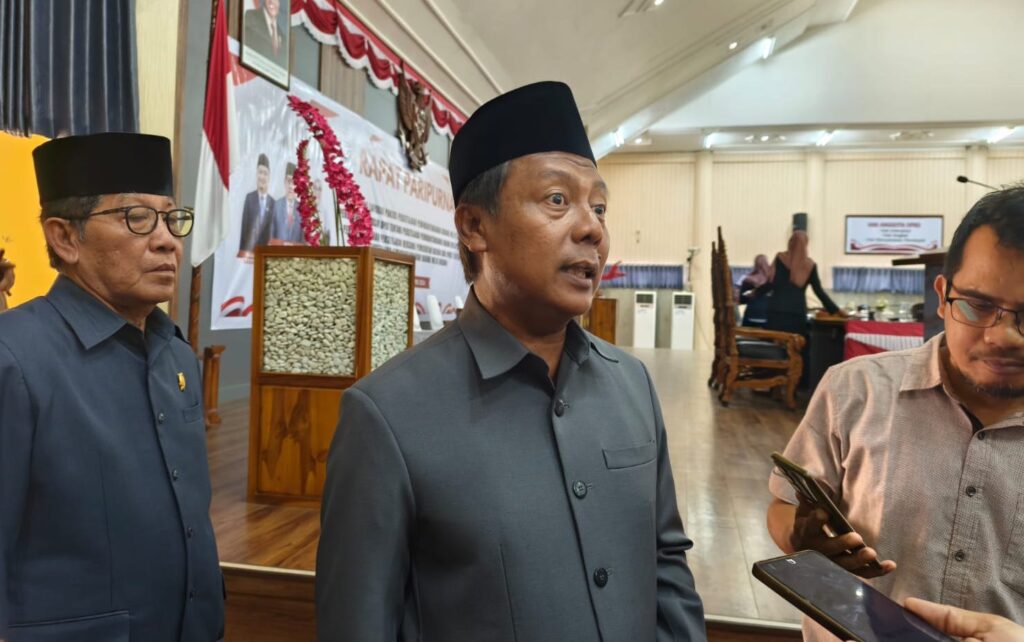 Foto: Bupati KSB, H. Amar Nurmansyah