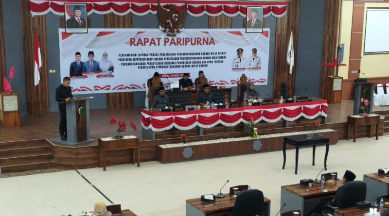 Foto: Rapat Paripurna DPRD KSB