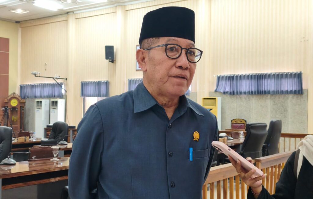 Foto: Ketua DPRD KSB, Kaharuddin Umar. (dok. Media KSB)