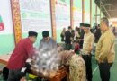 Foto: Kegiata khitanan massal gratis di Bale Central kediaman Wakil Bupati KSB, Hj. Hanifah Musyafirin, S.Pt., M.Inov