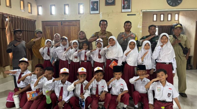 Foto: Perpustakaan Sinar Damai, Desa Bukit Damai, Maluk