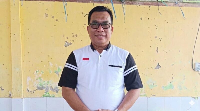 Foto: Kepala Desa Poto Tano, Adi Muliadi, S.Pd.I.