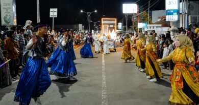 Foto: Penampilan Dishub KSB saat pawai takbir Idul Adha 1447 H (dok. Dishub KSB)
