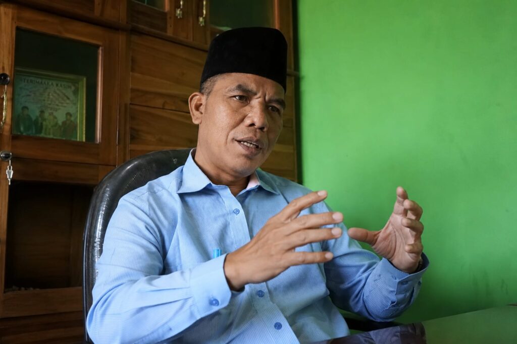 Foto: Kepala Desa Tebo, Abdul Wahab