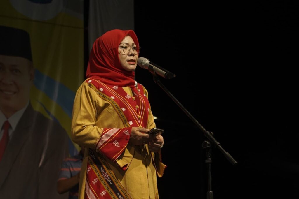 Foto: Wakil Bupati Sumbawa Barat, Hj. Hanipah.