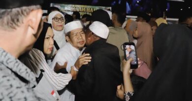 Foto: Jama'ah Haji KSB Tiba di Bumi Pariri Lema Bariri (dok. Prokopim Sumbawa Barat)
