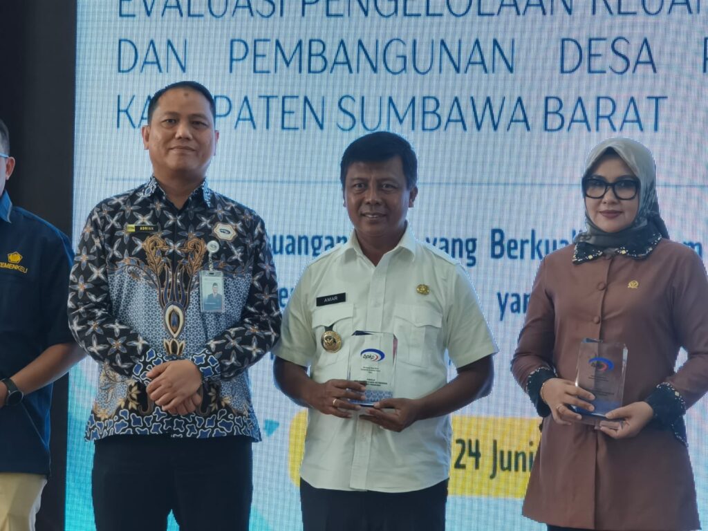 Foto: Pembukaan Workshop Evaluasi Pengelolaan dan pembangunan Desa