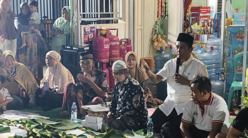 Foto: Kegiatan bagi Takir menyambut 1 Muharram di Buit Damai