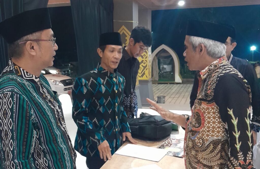 Foto: Kafilah KSB mempertanyakan hasil keputusan dewan juri.