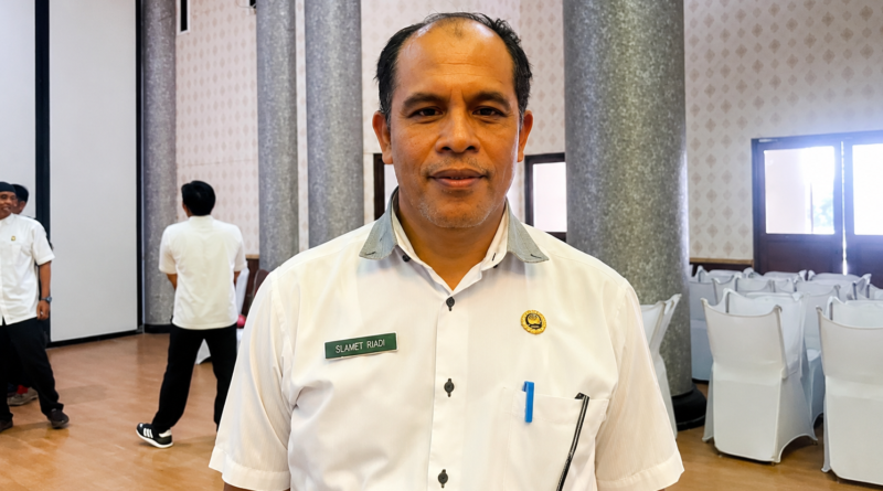 Kepala Disnakertrans KSB, Slamet Riadi (dok. NTB Satu)
