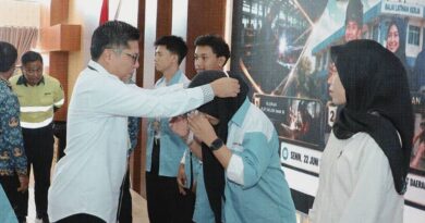 Foto: Pengukuhan 64 peserta Pelatihan Vokasi Nasional Batch II, UPTD BLK KSB (dok. Prokopim Sumbawa Barat)