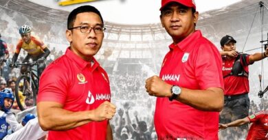 Foto: Ketua KONI KSB, Andi Laweng (kanan). Sekjen KONI KSB, Mars Anugerainsyah (kiri)
