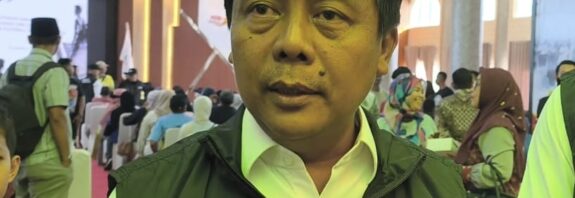 Foto: Bupati KSB, H. Amar Nurmansyah