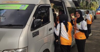 Foto: Mini bus dari KSB untuk keperluan atlet Porprov tiap Kabupaten