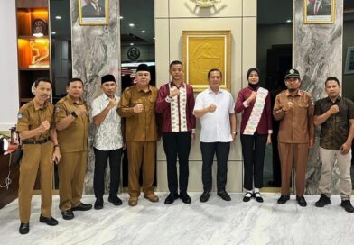 Foto: Wakil Paskibraka Nasional Asal KSB, Maharazthu Rizqhy Ramadhana Chubuyana bertemu Gubernur NTB