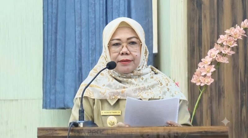 Foto: Wabup KSB, Hj. Hanifa menyampaikan jawaban atas pemandangan umum Fraksi DPRD KSB tentang Raperda APBD Perubahan 2026