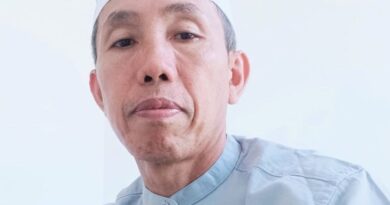 Foto: Kepala Bidang Pendaftaran Penduduk, Disdukcapil KSB, Adi Sosiawan.
