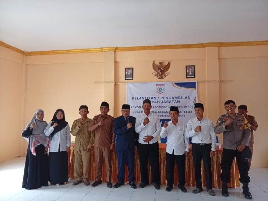 Foto: Pelantikan BPD Desa Desaloka, Seteluk.