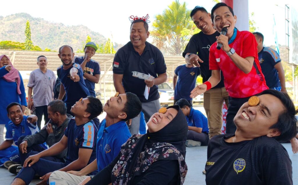 Foto: Lomba antar bidang dalam memperingati HUT ke-81 RI, Dishub KSB. (dok. Media KSB)