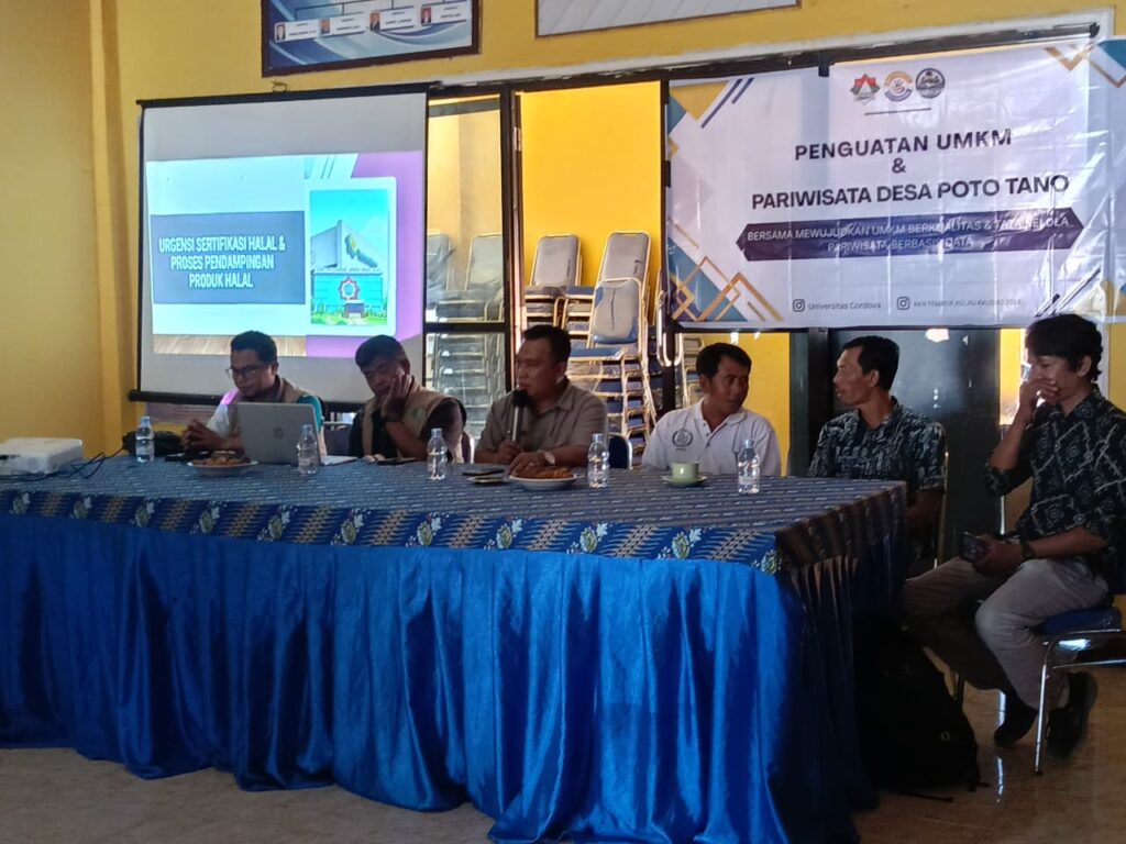 Foto: Pelatihan UMKM di Poto Tano, oleh KKNT Pulau Kalong.