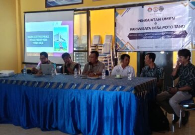 Foto: Pelatihan UMKM di Poto Tano, oleh KKNT Pulau Kalong.
