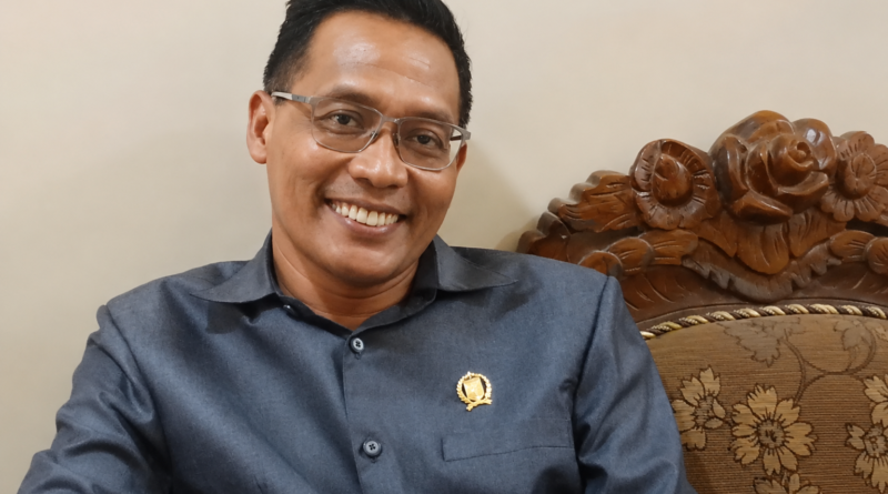 Foto: Sekretaris Komisi II DPRD KSB, Iwan Irawan Marhalim