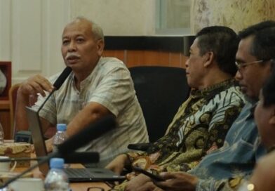 Foto: Lima profesor dan dosen UNRAM kunjungi KSB. (dok. Bale Rungan)