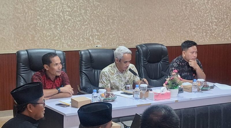 Foto: Rapat Revisi Peraturan Daerah Nomor 11 Tahun 2020 tentang Rencana Tata Ruang Wilayah (RTRW) 2020-2040.