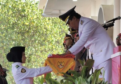 Upacara HUT Ke-81 RI, Bupati KSB: Pembangunan Harus Dekat dengan Rakyat
