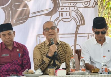 MEDIAKSB - Kepala Diskan KSB, Agus Purnawan (Foto: Imam Fauzan)