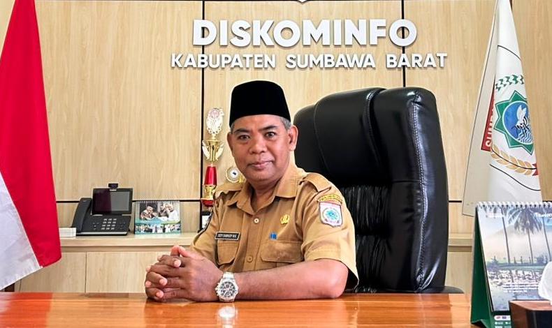 Foto: Kepala Diskominfo KSB, Dedy Damhudy M. Khatim.
