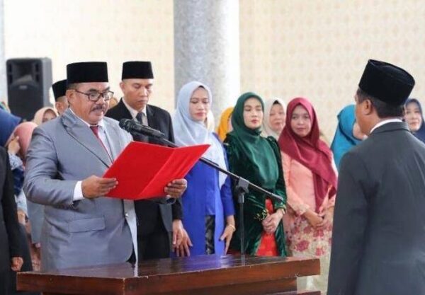 Foto: Pengambilan sumpah jabatan Pejabat Manajerial lingkup pemerintah KSB. (dok. BKPSDM KSB)