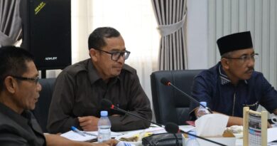 MEDIAKSB - Rapat RDP Komisi III DPRD KSB bersama DMPMTSP beberapa waktu lalu.