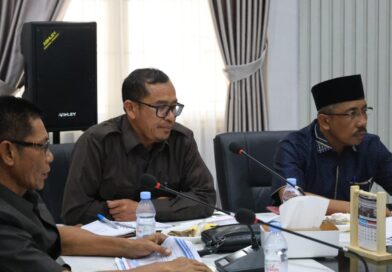 MEDIAKSB - Rapat RDP Komisi III DPRD KSB bersama DMPMTSP beberapa waktu lalu.