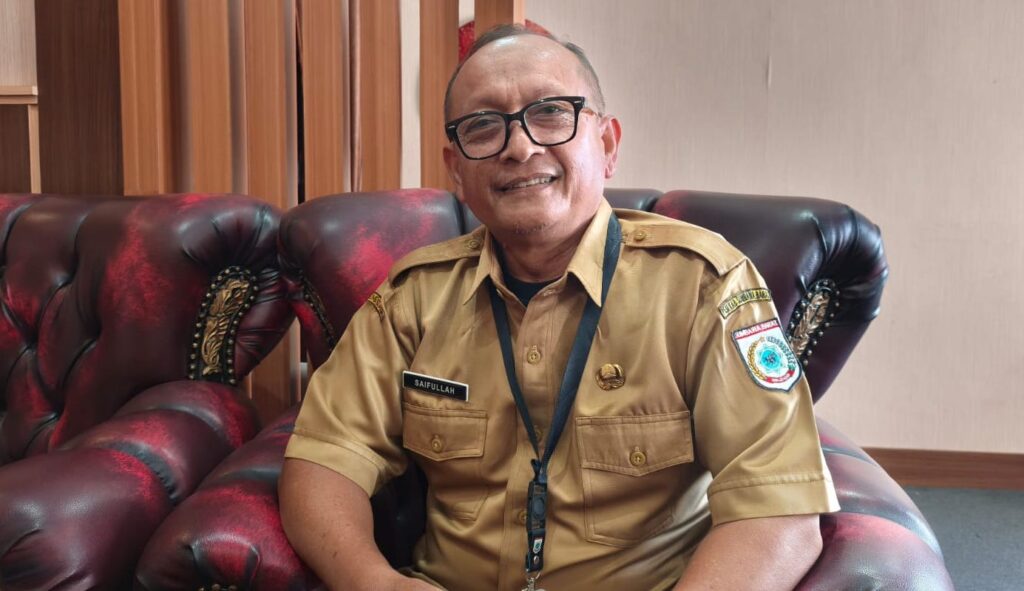 MEDIAKSB - Kepala Bakesbangpol KSB, Syaifullah (Foto: Imam Fauzan)