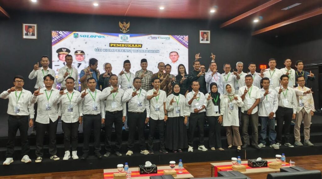 MEDIAKSB - Peserta UKW SMSI NTB bersama Solopos Institue, Sabtu (26/09/2026) (Foto: PPID Sumbawa Barat)
