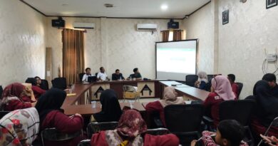 Foto: Rapat verivikasi data Disperkim KSB bersama AGR (dok. Media KSB)