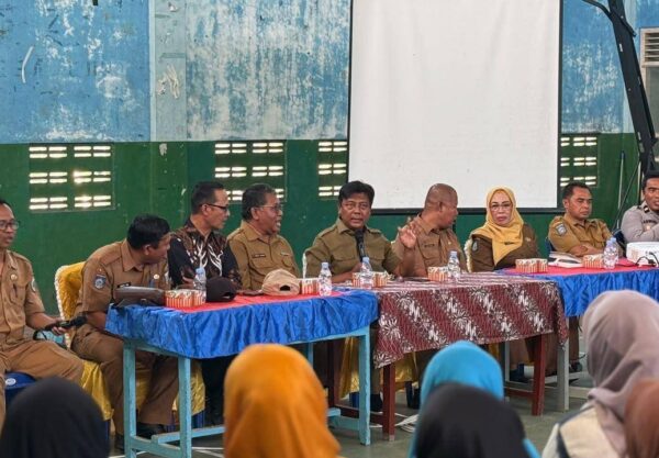 MEDIAKSB - Uji coba E-Voting di desa Goa, Kecamatan Jereweh, Selasa (13/10/2026) (Foto: DPMD KSB)