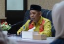 MEDIAKSB - Kepala Diskomifo KSB, Dedy Damhudy M. Khatim saat mengisi sosialisasi pembentukan KIM 2026 (Foto: Diskominfo KSB)