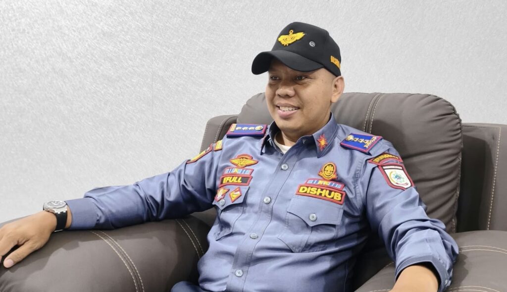 MEDIAKSB - Sekretaris Dishub KSB, Syaifullah saat di kantornya beberapa waktu lalu (Foto: Imam Fauzan/MEDIAKSB)