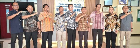 MEDIAKSB - Komisi I DPRD KSB di BLK Provinsi Jawa Timur (Foto: DPRD KSB)