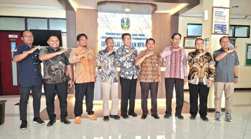 MEDIAKSB - Komisi I DPRD KSB di BLK Provinsi Jawa Timur (Foto: DPRD KSB)